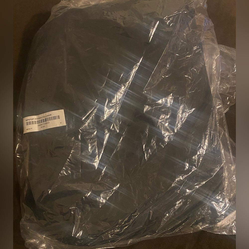 Supreme Nylon Ripstop Hooded Pullover - Picture 3 of 4